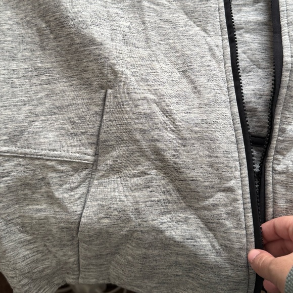 lululemon City Bound Hoodie in Heathered Space Dyed Medium Grey - Picture 3 of 5